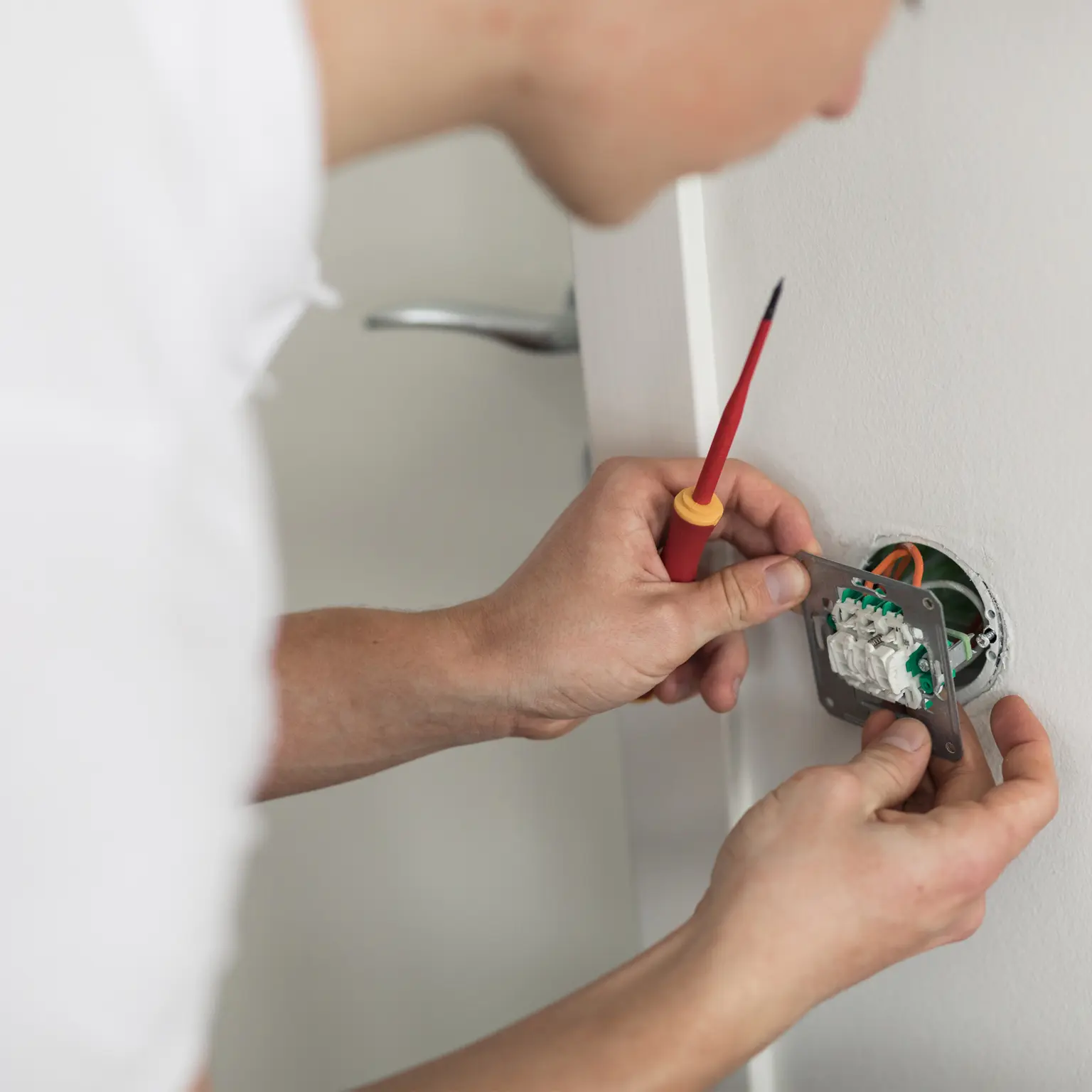 Vad kostar det att installera en dimmer