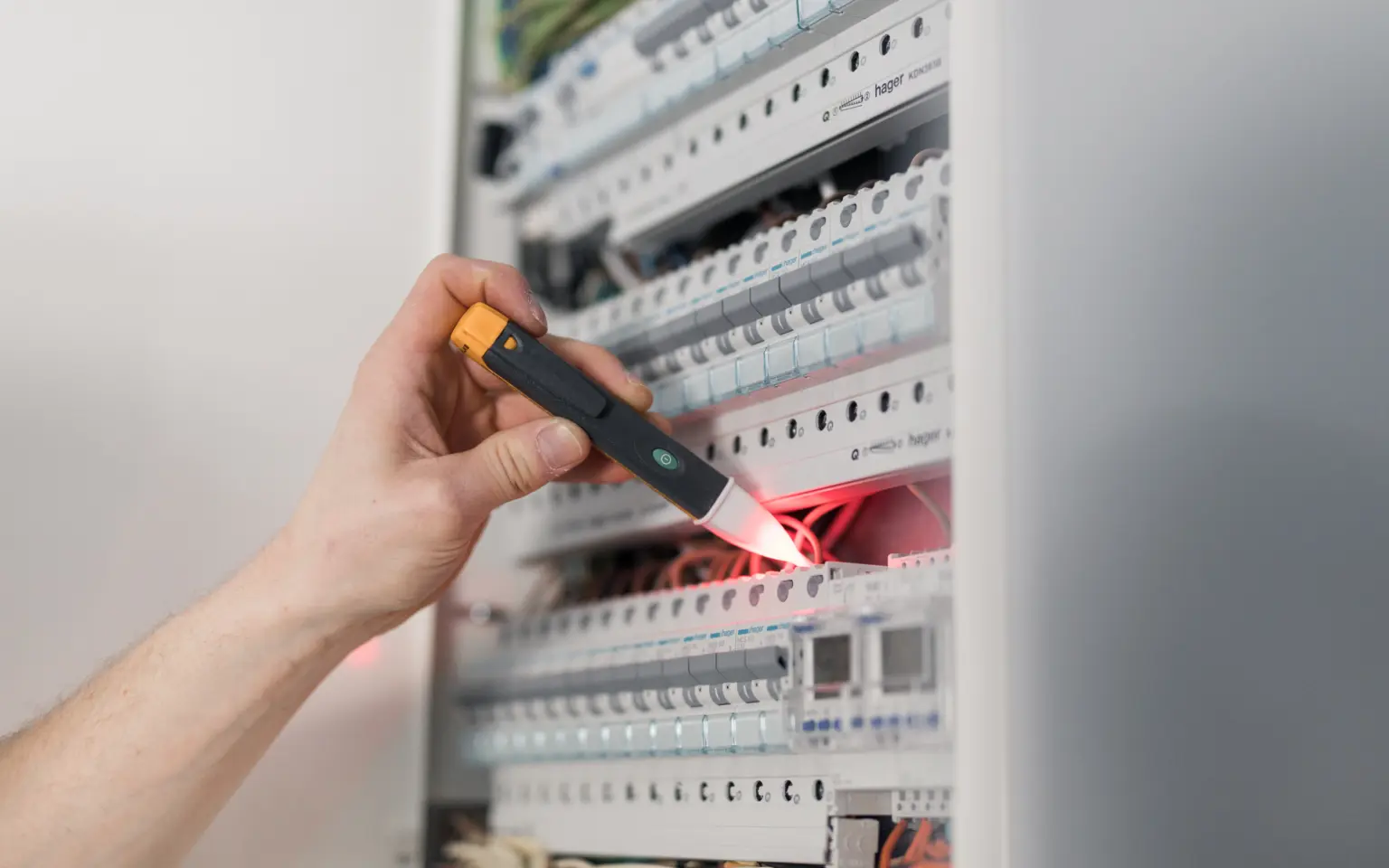 Byte av elcentral